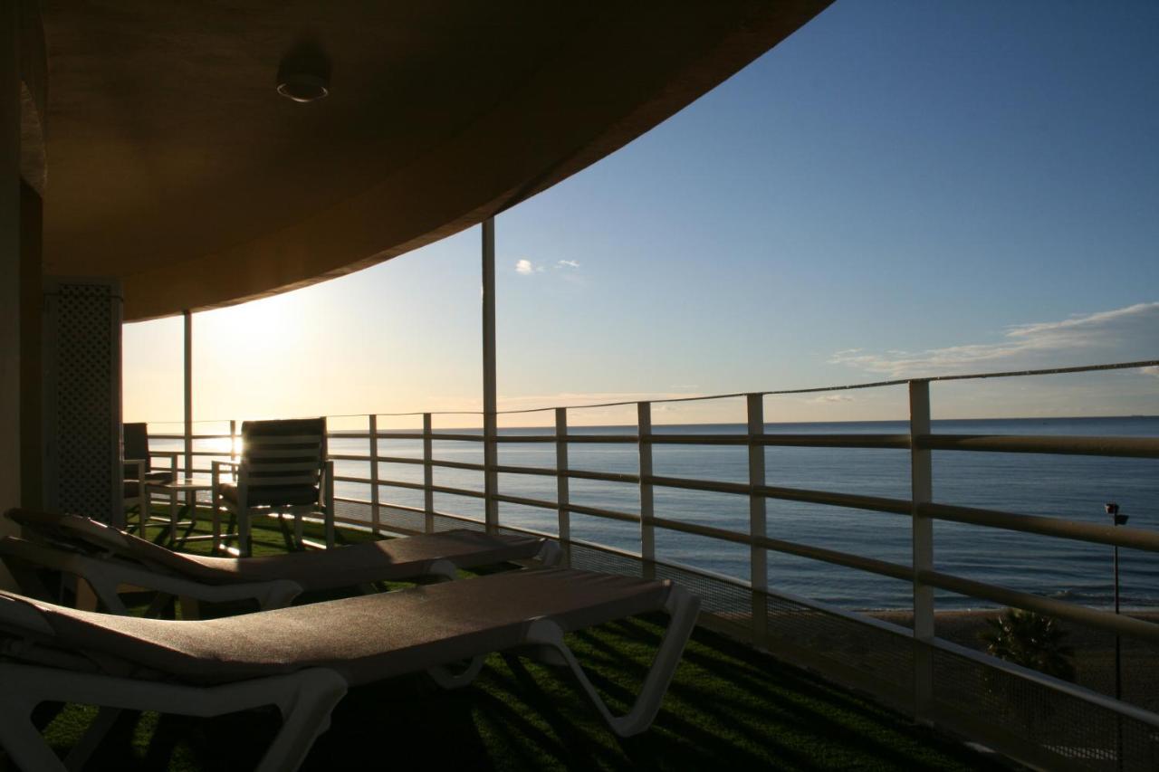 Apartamento En Primera Linea/Beachfront Apartment Fuengirola Exterior photo